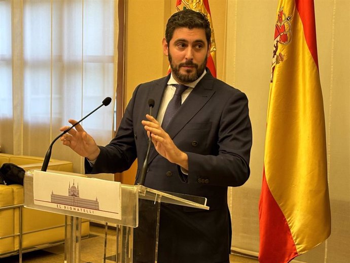 El portavoz parlamentario de VOX en las Cortes de Aragón, Alejandro Nolasco.