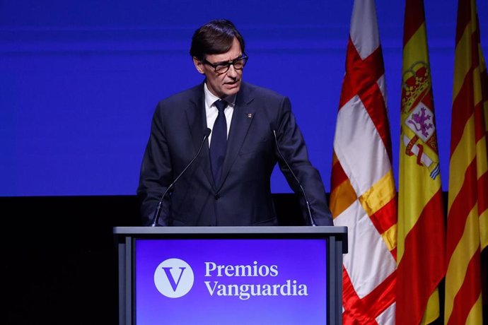 El presidente de la Generalitat, Salvador Illa, en los Premios Vanguardia 2024