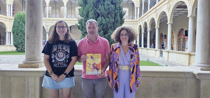 Imagen de uno de los carteles de la XII Semana de los Adultos Mayores de Murcia premiados por la Fundación Hefame