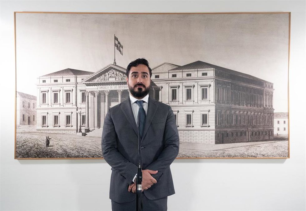 Archivo - El eurodiputado electo Luis 'Alvise' Pérez Fernández, líder de la agrupación Se Acabó la Fiesta, ofrece una rueda de prensa tras el acto de acatamiento a la Constitución de los candidatos proclamados electos tras las elecciones al Parlamento E