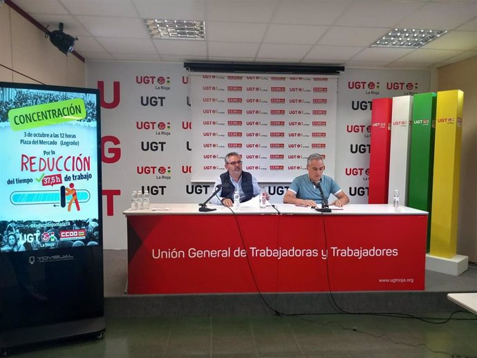 Los secretarios generales de UGT y CCOO La Rioja, Jesús Izquierdo y Jorge Ruano, en rueda de prensa