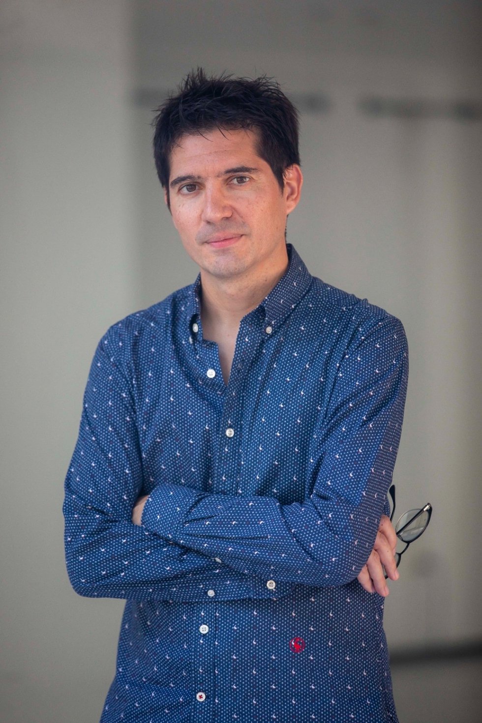 Archivo - El escritor y periodista valenciano Paco Cerd/ Imagen de archivo.