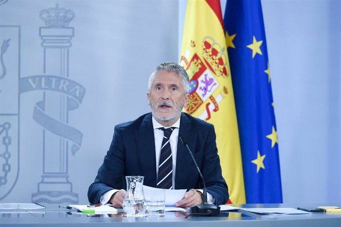 El ministro del Interior, Fernando Grande-Marlaska, interviene durante una rueda de prensa posterior a la reunión del Consejo de Ministros