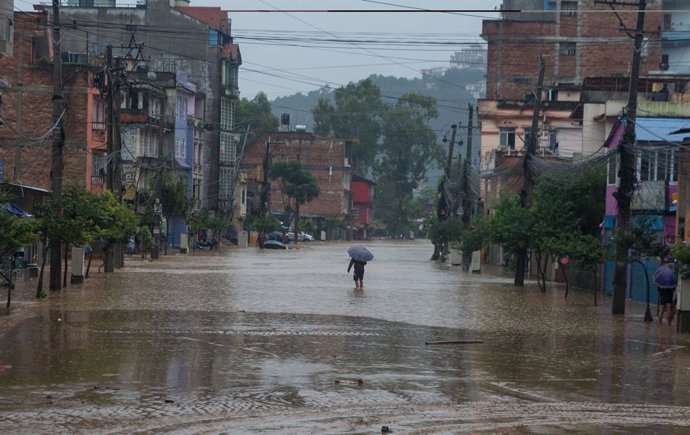 Imagen de archivo de las inundaciones en Katmandú.