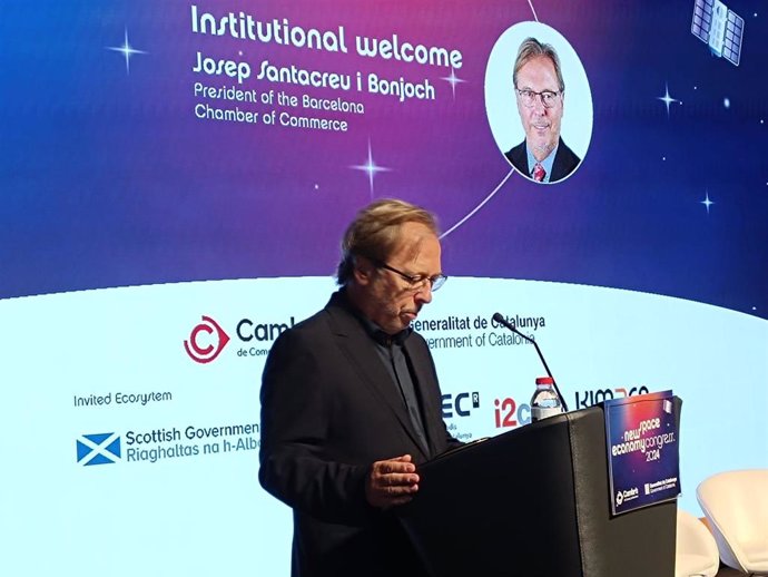 El presidente de la Cámara de Barcelona, Josep Santacreu, durante su intervención en el New Space Economy Congress 2024, a martes 1 de octubre de 2024, en la Llotja de Mar de Barcelona