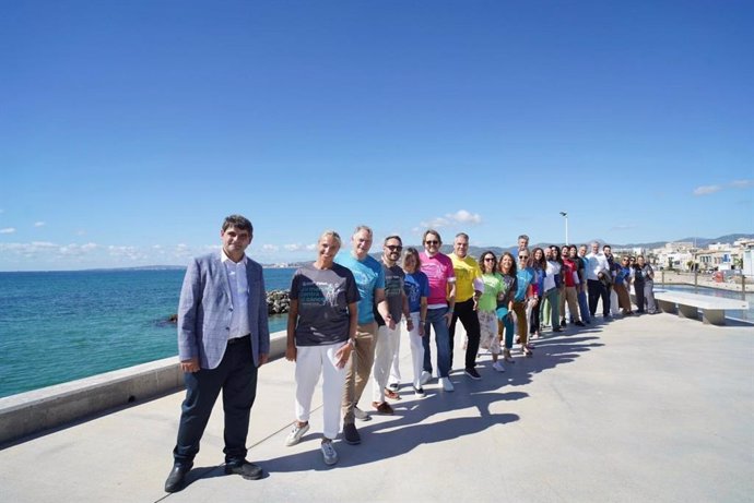 El presidente de AECC Baleares, José Reyes, y la presidenta de la FEHM, María Frontera, en la presentación de la carrera.