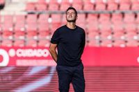 Míchel: "Es un sueño jugar 'Champions' en Montilivi y el guión es disfrutar"