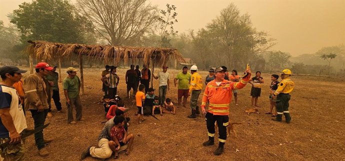 Personal del Consorci de Bombers de València participa en una missió de l'equip FAST desplaçat a Bolívia pels incendis forestals en la zona