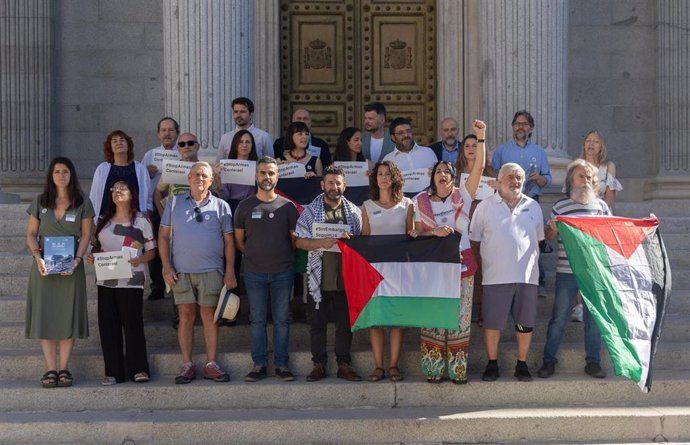 Archivo - Dirigentes de ERC, Podemos, Sumar y  BNG apoyando la campaña  ‘Fin al comercio de armas con Israel’, 