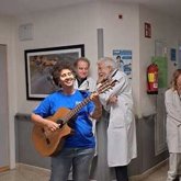 Foto: Músicos por la Salud celebra 150 microconciertos para conmemorar el Día Internacional de las Personas de Edad