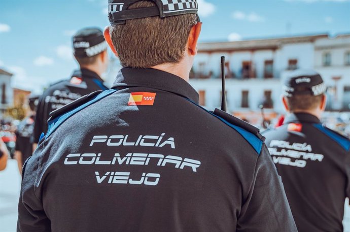 Archivo - Policías locales de Colmenar Viejo.