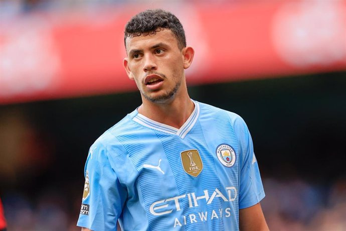 Archivo - Matheus Nunes (27) of Manchester City during the English championship Premier League football match between Manchester City and Luton Town on 13 April 2024 at the Etihad Stadium in Manchester, England - Photo Conor Molloy / ProSportsImages / DPP