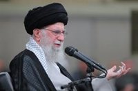 Jamenei dice que "la causa principal" de los problemas en Oriente Próximo es el papel de EEUU y "países europeos"