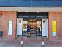 Andalucía "lidera" la bajada del paro en el último año y enmarca datos de septiembre en el final de la campaña estival