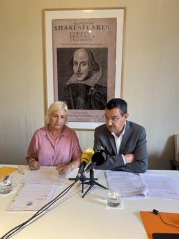 La escritora Carme Arenas