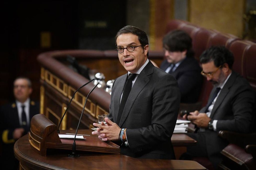 El diputado de Vox José María Figaredo durante una sesión plenaria, en el Congreso de los Diputados, a 10 de septiembre de 2024, en Madrid (España).