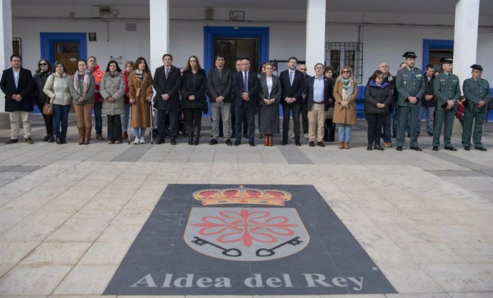 Archivo - Minuto de silencio por el asesinato a una mujer, a 23 de febrero de 2024, en Aldea del Rey, Ciudad Real, Castilla-La Mancha (España). 