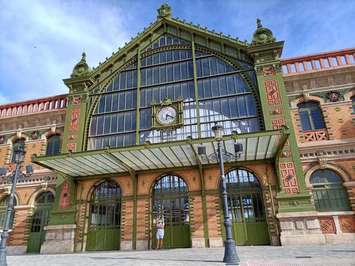 Antigua estación de ferrocarril de Almería.