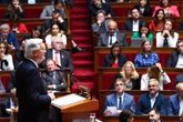 Foto: Una comisión de la Asamblea francesa rechaza la moción de la izquierda para destituir a Macron