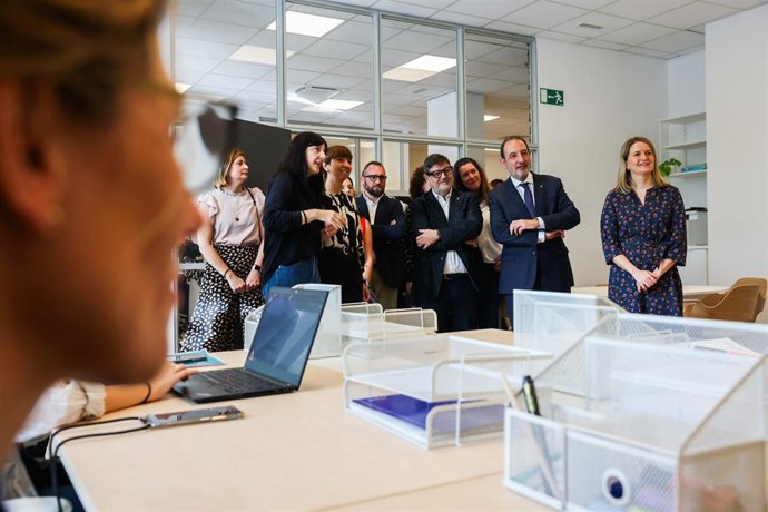 Imagen de la inauguración de la nueva Barnahus