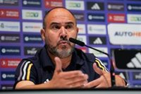 Chus Mateo: "En mi primer año se dijeron muchas cosas y fuimos campeones, hay que tener paciencia"