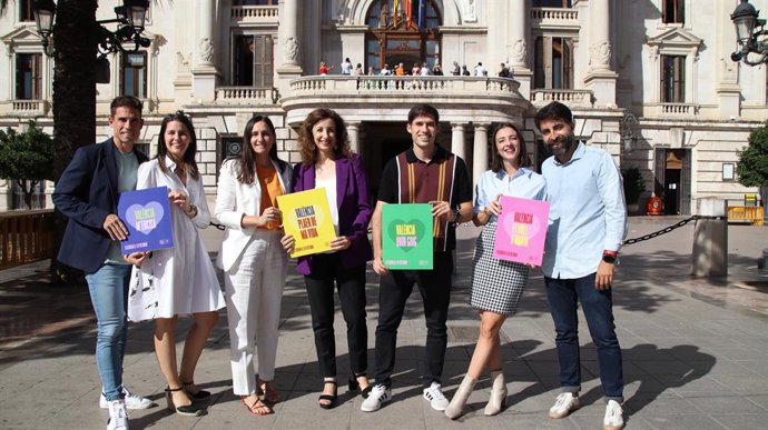 El PSPV-PSOE llana una camaña a Valncia pel 9 d'Octubre per a "incitar a l'amor" per una ciutat "moderna i valenta".