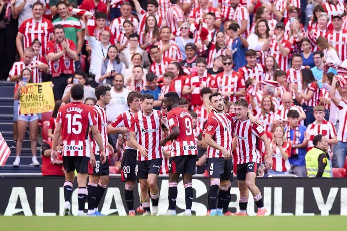 Los jugadores del Athletic Club celebrando un gol en San Mamés.