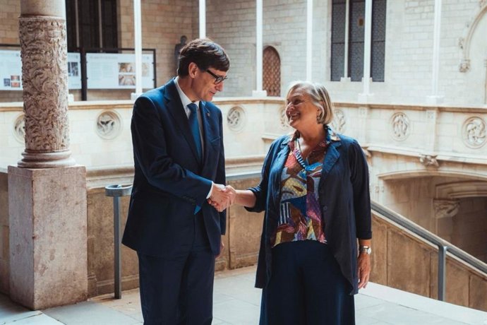 El presidente de la Generalitat, Salvador Illa, recibe a la presidenta del Institut d'Estudis Catalans (IEC), Teresa Cabré, a puerta cerrada en el Palau de la Generalitat, a 2 de octubre de 2024