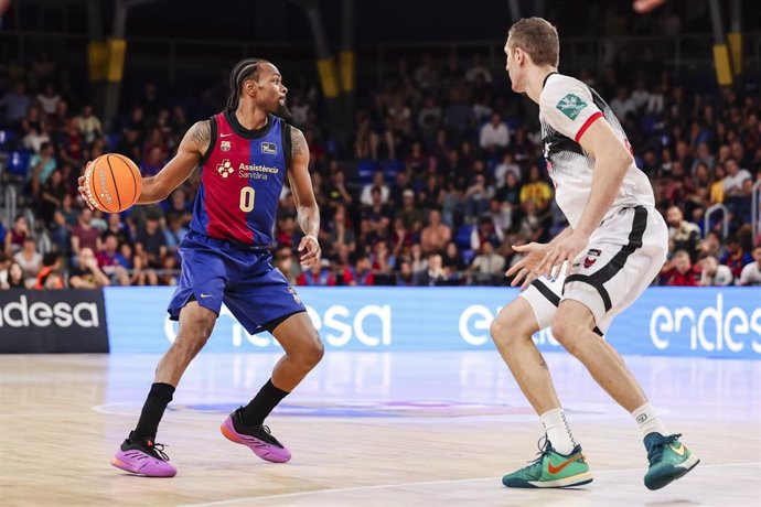 Kevin Punter of FC Barcelona in action during the Liga Endesa ACB, match played between FC Barcelona and Coviran Granada at Palau Blaugrana on September 29, 2024 in Barcelona, Spain.