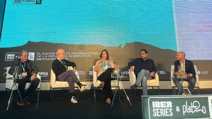 La diputada de Hacienda y Finanzas de Bizkaia, Itxaso Berrojalbiz, en el evento Iberseries & Platino Industria, en Madrid