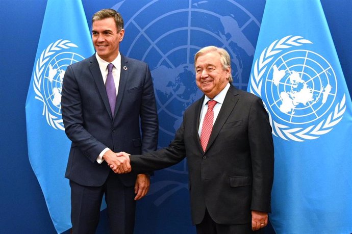 Archivo - El presidente del Gobierno en funciones, Pedro Sánchez, se reúne con el secretario general de la ONU, Antonio Guterres. 