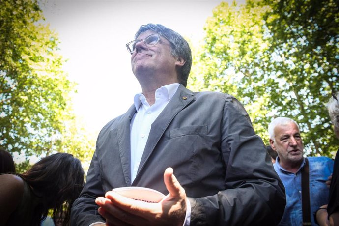 Archivo - El expresidente de la Generalitat de Catalunya, Carles Puigdemont, durante el acto de celebración del cuarto aniversario de la fundación de Junts