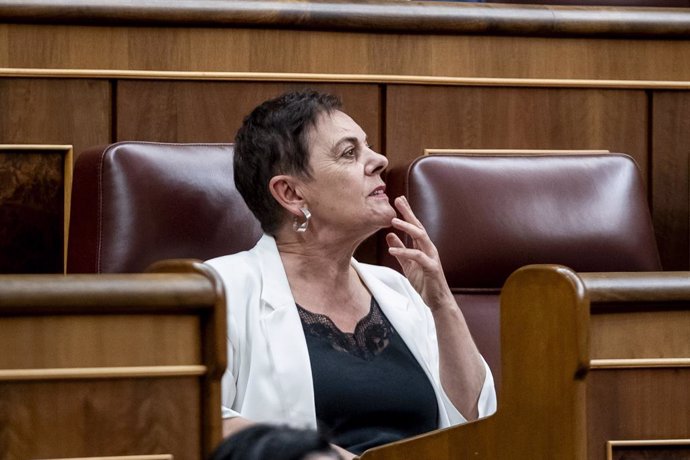 La portavoz de EH Bildu en el Congreso de los Diputados, Mertxe Aizpurua, durante una sesión plenaria en el Congreso de los Diputados, a 26 de septiembre de 2024, en Madrid (España). El Congreso aborda hoy el acuerdo de financiación singular con Cataluña.