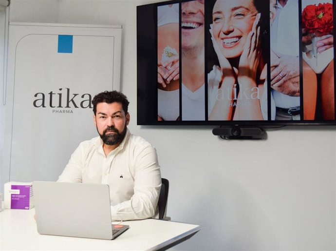 Roberto Marin, Director de Expansion de Atika Pharma en las ofic