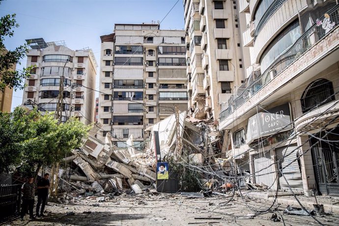 Edificio destruido por un ataque en el sur de Beirut, Líbano