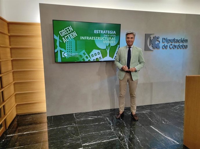 El delegado de Infraestructuras, Sostenibilidad y Agricultura de la Diputación de Córdoba, Andrés Lorite.
