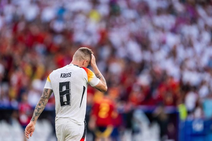 Archivo - July 5, 2024, Stuttgart, GERMANY: 240705 Toni Kroos of Germany looks dejected after 2-1 during the UEFA Euro 2024 Football Championship quarterfinal between Spain and Germany on July 5, 2024 in Stuttgart. .Photo: Mathias Bergeld / BILDBYRÃN / k