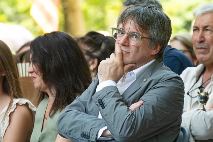 Archivo - El expresidente de la Generalitat de Catalunya, Carles Puigdemont, durante el acto de celebración del cuarto aniversario de la fundación de Junts, en el Théâtre de Verdure, a 27 de julio de 2024, en Amélie-les-Bains-Palalda (Francia). 