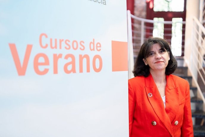 La gerente del Centro Internacional de Formación de Líderes de Málaga (Cifal), Déborah Salafranca, en un curso de la UNIA.