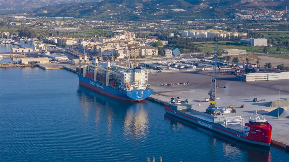 Tráfico portuario en Motril