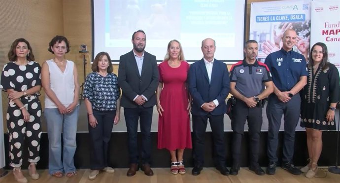 El viceconsejero de Emergencias del Gobierno de Canarias, Marcos Lorenzo, en la inauguración de unas jornadas sobre violencia infantojuvenil