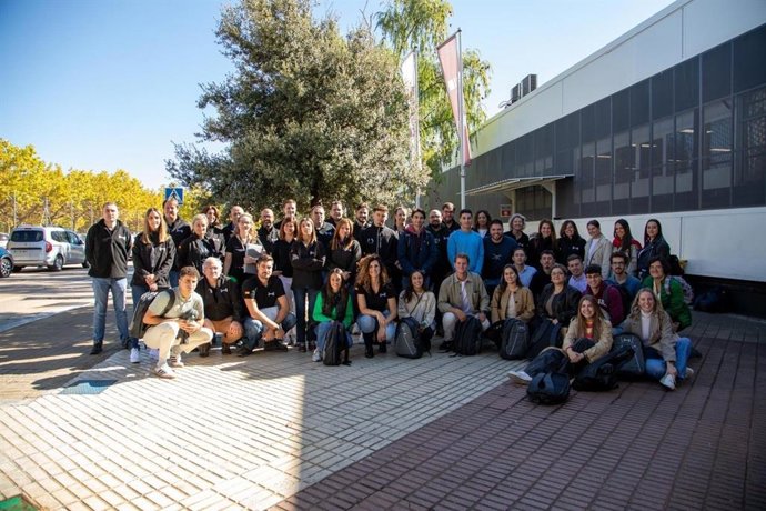 Día de bienvenida a los participantes en el programa 'Horse Powering Talent'.