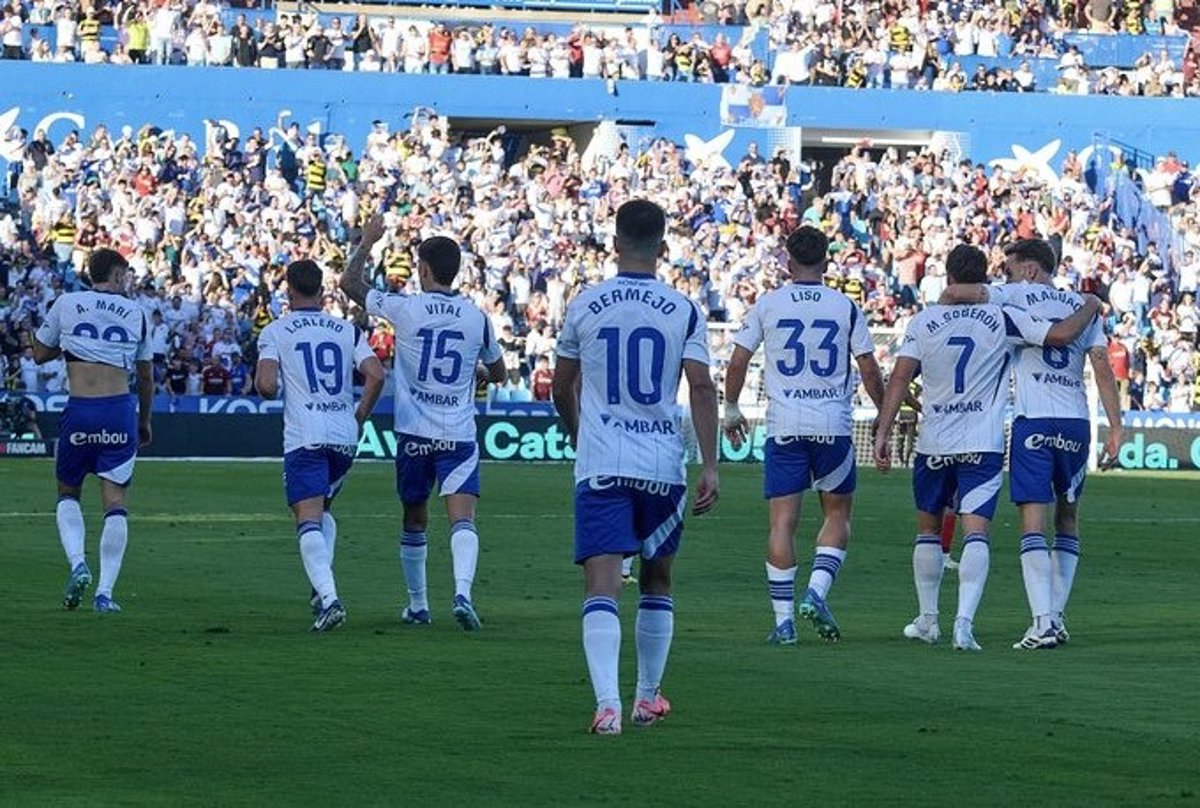 Zaragoza y Racing pugnan por el ascenso directo en la Romareda