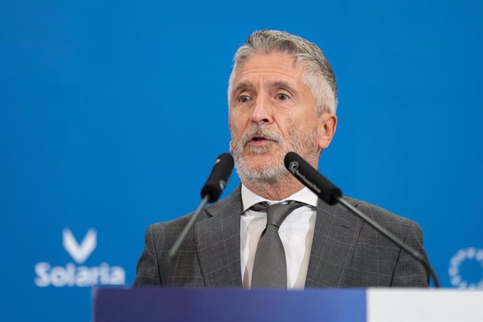 El ministro del Interior, Fernando Grande-Marlaska, durante un desayuno informativo de Fórum Europa, en el Hotel InterContinental, a 3 de octubre de 2024, en Madrid (España).