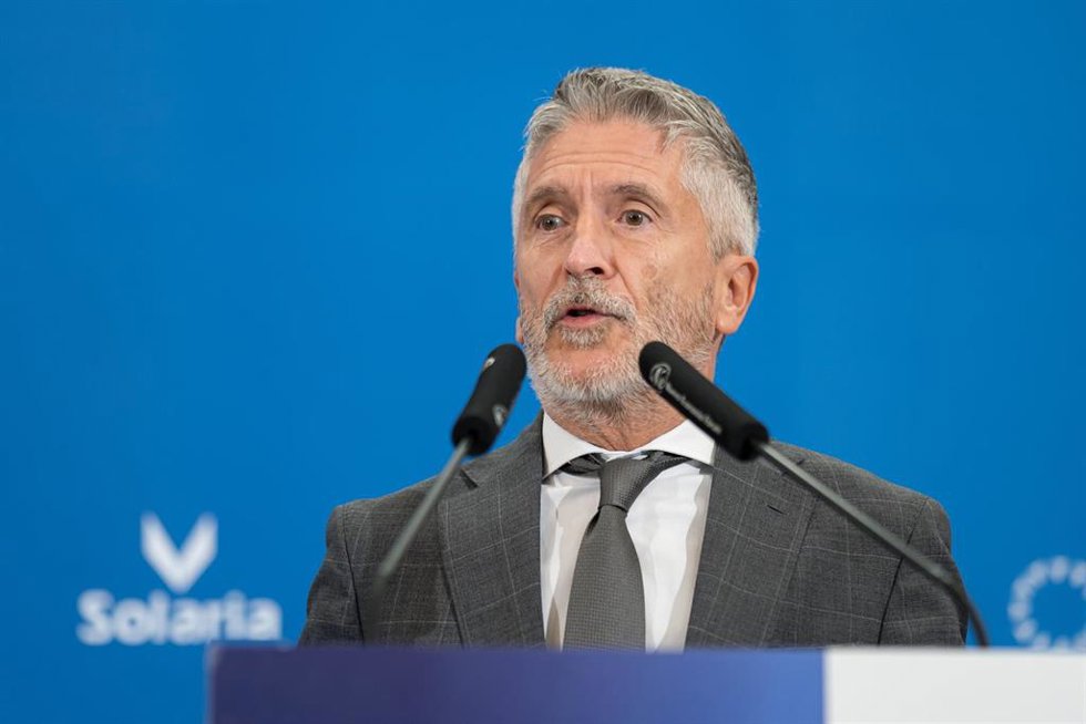 El ministro del Interior, Fernando Grande-Marlaska, durante un desayuno informativo de Fórum Europa, en el Hotel InterContinental, a 3 de octubre de 2024, en Madrid (España).