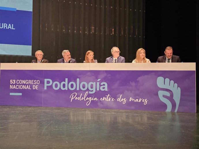 EImagen de la mesa inaugural del 53 Congreso Nacional de Podología