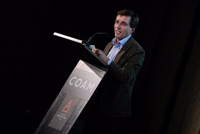 El alcalde de Madrid, José Luis Martínez-Almeida, en la presentación de la Semana de la Arquitectura