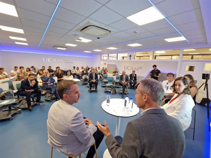 La UCAM y Cátedras Telefónica promueven la educación del futuro