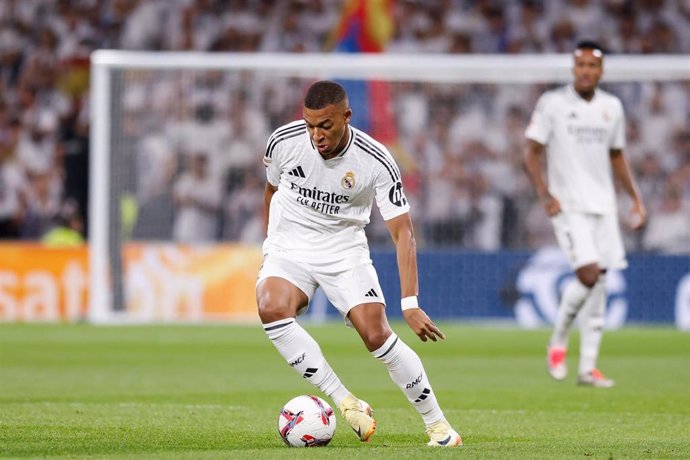 El delantero francés Kylian Mbappe durante un partido en el Santiago Bernabéu.