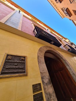 Archivo - Fachada del Patronato de Asuntos Sociales